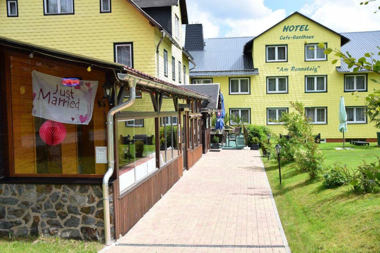 Marschalls Hotel Am Rennsteig Нойхаус-ам-Реннвег Экстерьер фото
